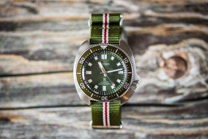 Original NATO - English Holly